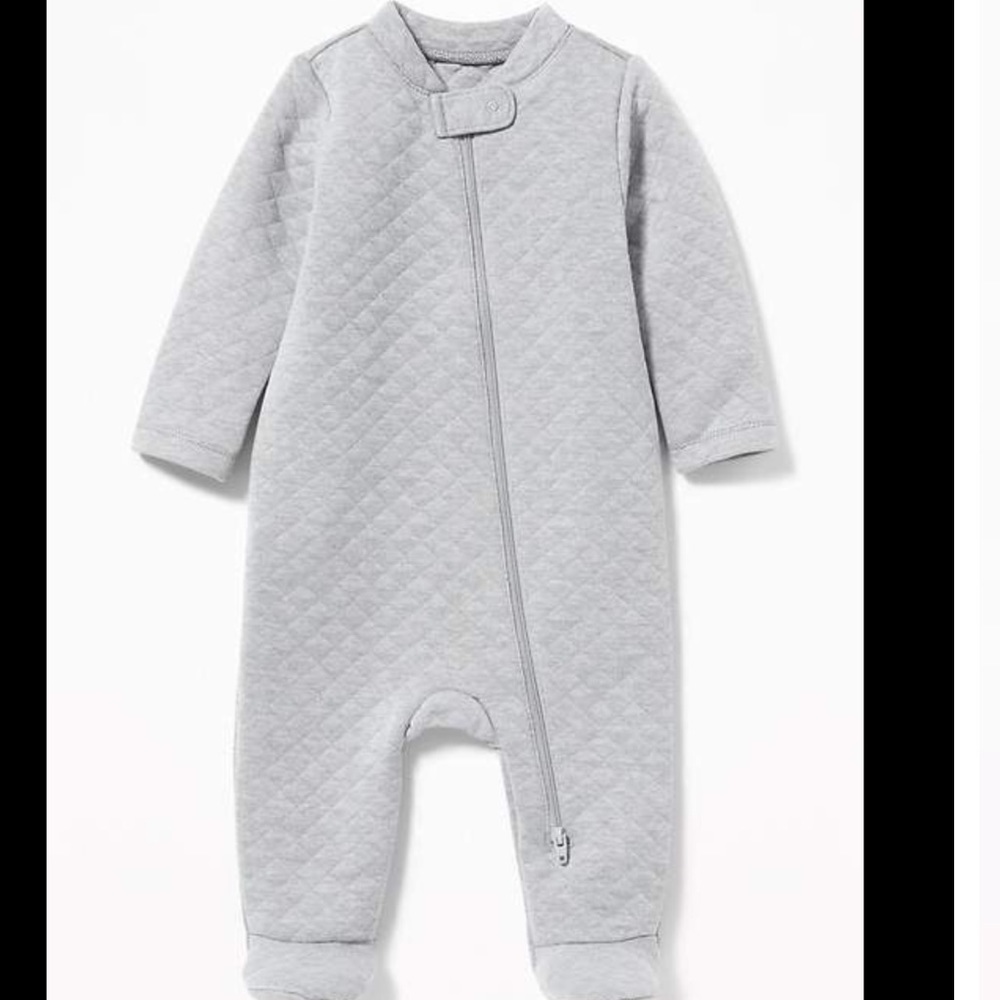 Old Navy Quilted One piece 0-3 months unisex